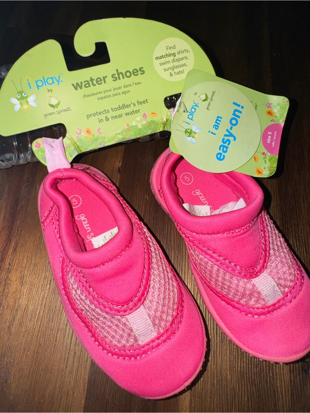 NWT Kids Water Shoes Quick-Dry Aqua Shoes Lightweight Slip-On Beach & Pool 5